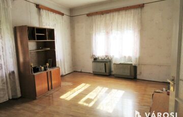 Eladó családi ház