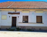 Eladó családi ház Tököl 42 000 000 Ft