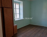 Eladó családi ház Pécs 39 990 000 Ft