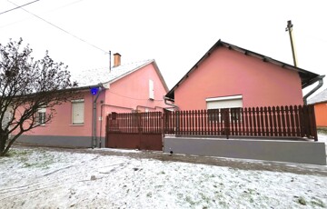Eladó családi ház