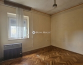 Eladó családi ház Pécs 85 000 000 Ft