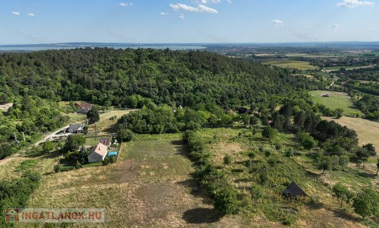 Panorámás építési telkek Cserszegtomaj belterületén