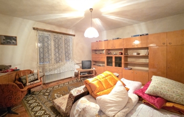 Eladó családi ház