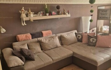 Eladó családi ház