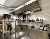 Kiadó vendéglátó egység Budapest V. ker 7 000 Euro