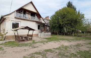 Eladó családi ház