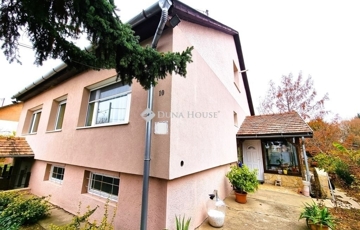 Eladó családi ház