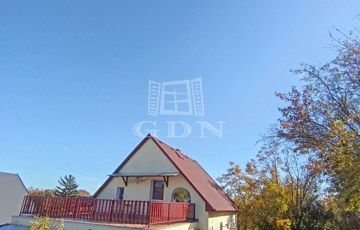 Eladó családi ház