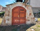 Eladó ipari ingatlan Solymár 330 000 000 Ft