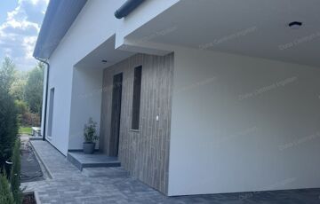 Kiadó családi ház