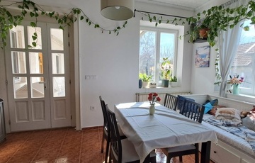 Eladó családi ház