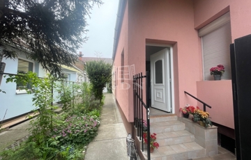 Eladó családi ház