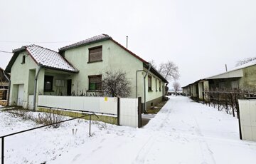 Eladó családi ház