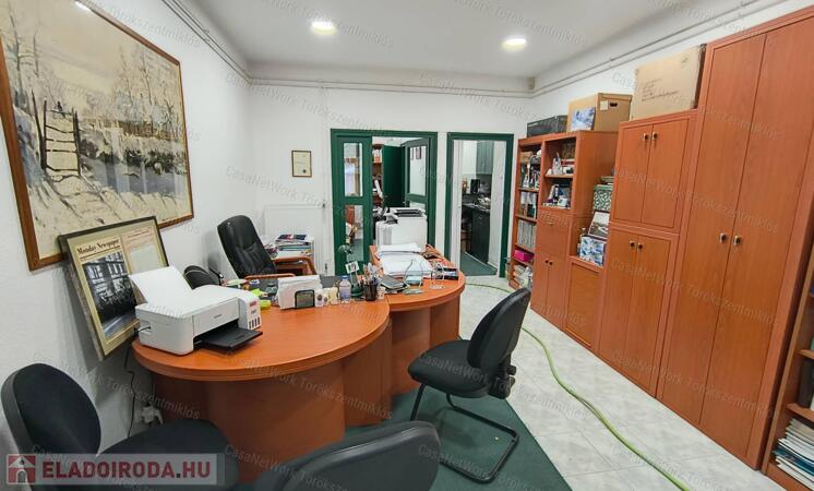 Eladó Iroda Szolnok belvárosában a Bíróság közelében!                                 