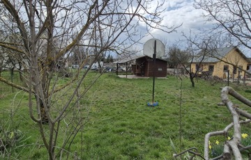 Eladó telek/földterület