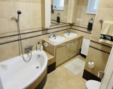 Eladó családi ház Pécs 174 900 000 Ft