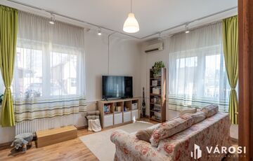 Eladó családi ház