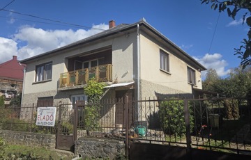 Eladó családi ház