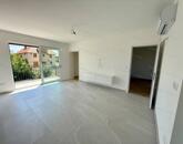 MEDENCÉS IKERHÁZRÉSZ BALATONFÜRED