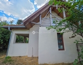 Eladó családi ház Velence 89 000 000 Ft