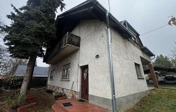 Eladó családi ház