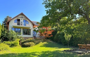 Eladó családi ház