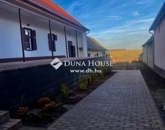 Eladó családi ház Véménd 81 900 000 Ft