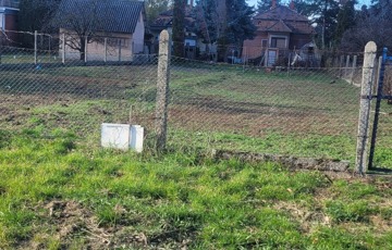 Kiadó telek/földterület