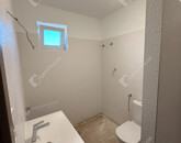 Eladó családi ház Környe 72 900 000 Ft