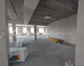 Kiadó ipari ingatlan Veszprém 300 000 Ft