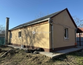 Eladó családi ház Hernád 19 900 000 Ft