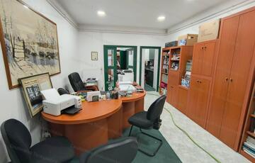 Eladó iroda/üzlethelyiség