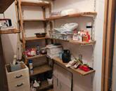 Eladó Oroszlány Borbála részen egy 3 szintes 5 szobás 163nm-es sorház