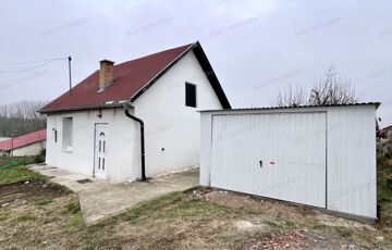 Eladó családi ház