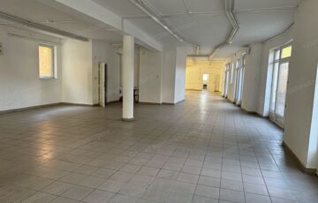 Kiadó iroda/üzlethelyiség