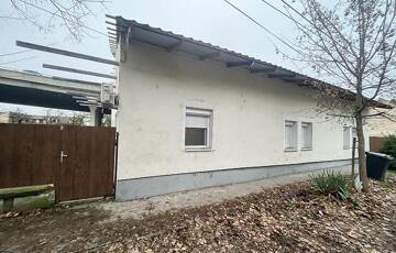 Eladó családi ház