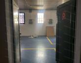 Szolnokon a Nagysándor József úton több helyiségből álló műhely kiadó!