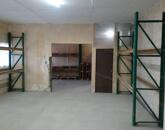 Kiadó Komáromban egy 169 négyzetméteres raktárépület!