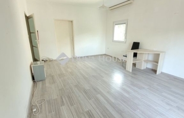Eladó lakás
