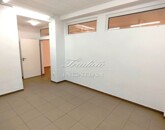 Eladó iroda/üzlethelyiség Győr 189 000 000 Ft