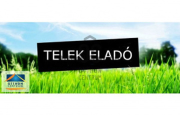 Eladó telek/földterület