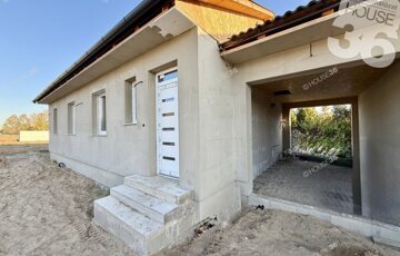 Eladó családi ház