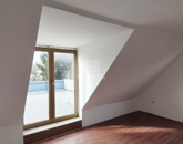 Kiadó iroda/üzlethelyiség Veszprém 280 000 Ft