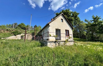 Eladó telek/földterület