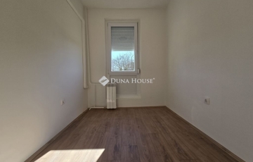 Eladó lakás