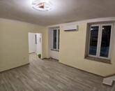 Eladó Budapesi Lipotvárosi 64 m2 tégla lakás.