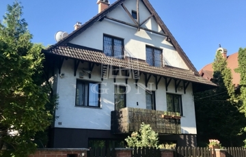 Eladó családi ház