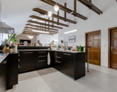 Eladó családi ház Kartal 249 990 000 Ft