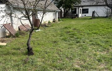 Eladó családi ház