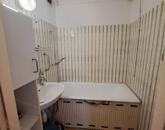 Oroszlányban, a tóparton eladó 62nm-es 3 szobás, hallos, erkélyes lakás!